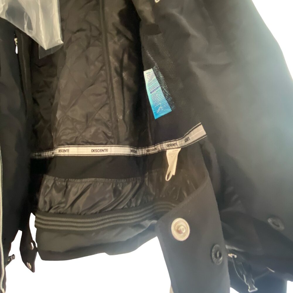 Winter jacket - Picture 2 of 5